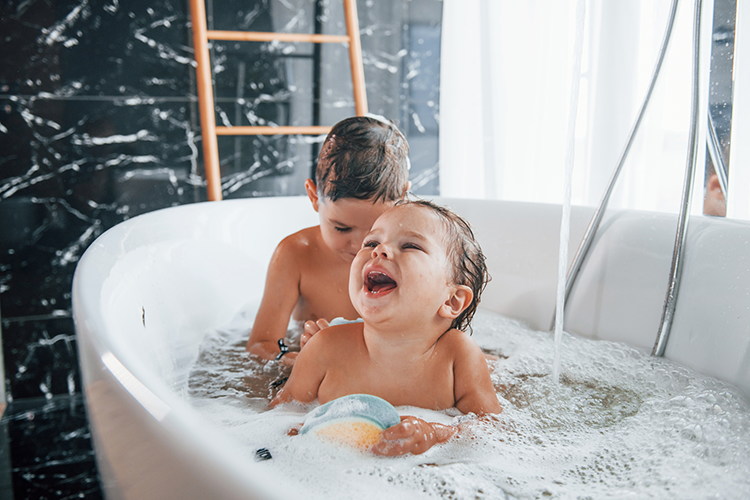 kids-bath-tub